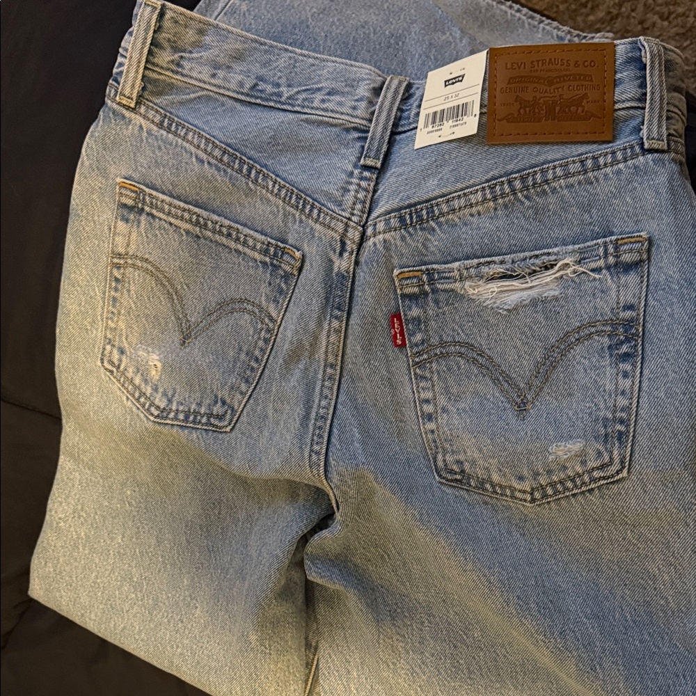 Levi's Ribcage Wide Leg - Picture 5 of 5